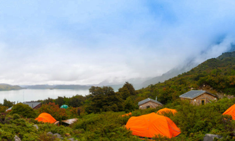 Refugio and Camping Cuernos